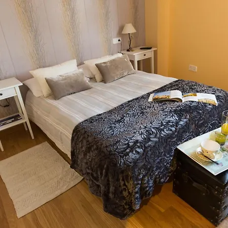 Otel Rural El Tejar De Miro 4*