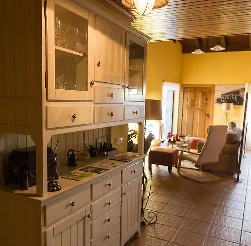 Hotel Rural El Tejar De Miro 4*